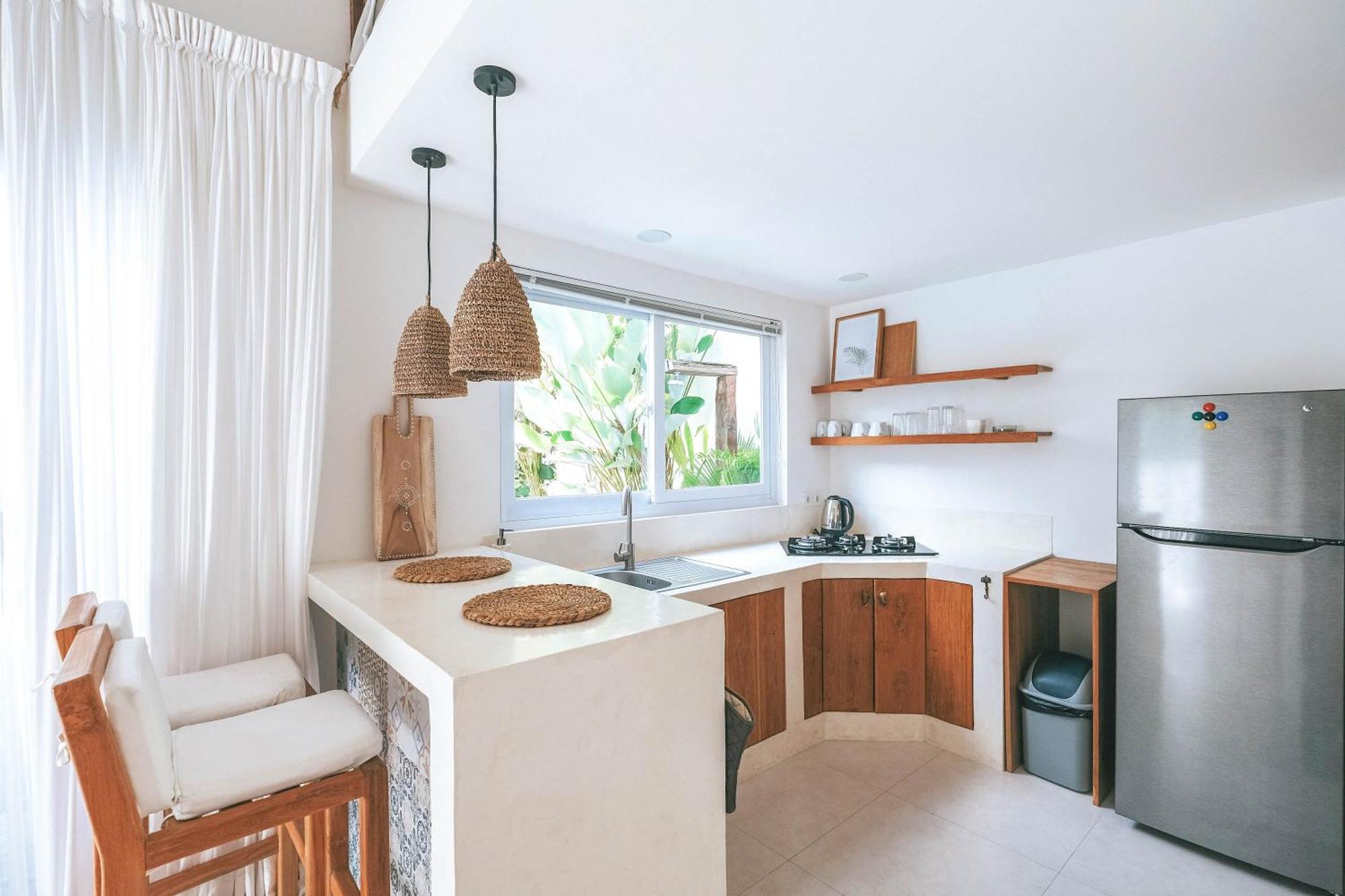 Sun & Moon Villa Canggu Εξωτερικό φωτογραφία